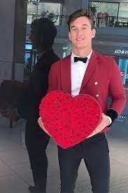 The Bachelorette Yes Tyler C S Instagram Pics Are Just As Hot As You D Imagine Bachelorette Trending Celebrity News Cameron