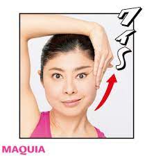 顔の筋肉を鍛えてたるみ シワ撃退 間々田佳子さんの小顔ヨガ マキアオンライン maquia online オイル美容 顔の筋肉 フェイスケア