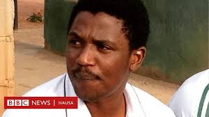 Join facebook to connect with zaharaddini sani and others you may know. Kannywood Na Kan Hanyar Durkushewa Zaharadden Bbc News Hausa