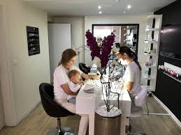 Beauty salon/parlour / hair salon/hair salons. Natalias Beauty Salon Spa