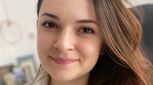 Dr. Carolina de Castro Bueno (Research assistant)