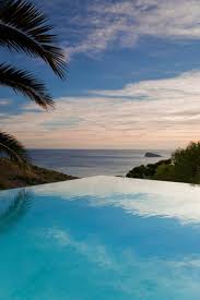 Infinity Pool Diamond House Alicante Spain By Abis Arquitectura Infinity Pool Cool Pools Dream Pools