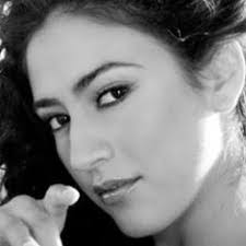 Daisy Munoz's Instagram, Twitter & Facebook