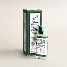Minyak angin cap kapak merupakan obat yang cocok sekali dimiliki setiap keluarga. Minyak Angin Cap Kapak 10ml Shopee Malaysia