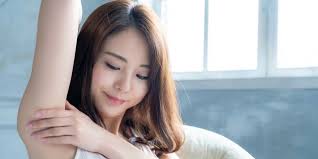 Buluh ketiak dapat jadi sebuah permasalahan untuk sebagian orang, baik itu wanita ataupun pria. 10 Cara Menghilangkan Bulu Ketiak Secara Alami Dan Permanen Dream Co Id