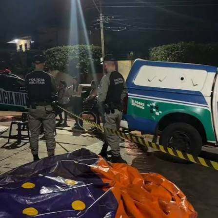 TRAGÉDIA EM GOIÁS! Rafael Vinícius morreu em uma rua de Catalão após pedir socorro a moradores e aguardar atendimento médico por cerca de duas horas. Segundo relatos de testemunhas, Rafael percorreu