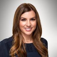 Lisa Paradis's Instagram, Twitter & Facebook