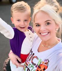 Leah Canter (@doublemiraclemama_04) • Instagram photos and videos