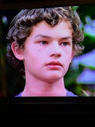 So…. Does Nic look like James Marsden to anyone else??? CC