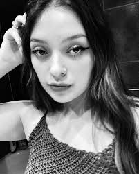 el ojo no se me va tonto malhablao les dejo una Tamara del 2021 queeeee