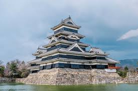 Aussehenden from the top von tennoji pagode über city osaka. Matsumoto Schloss In Osaka Japan Kostenlose Foto