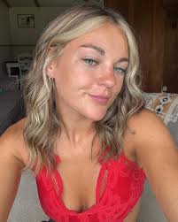 Hunter Houck 🌼 (@hunterhouckk) • Instagram photos and videos