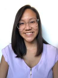 Kelly Klinger's Instagram, Twitter & Facebook