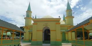 Warna cat rumah minimalis yang lagi ngetrend. Masjid Di Pulau Penyengat Konon Dibangun Dengan Bahan Putih Telur