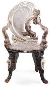 Meuble De Grotte Venitien Curieuxdetrucs Mobilier De Salon Objet Insolite Tapisserie