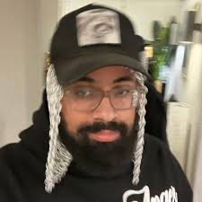 Nate Miller (@dogglikenate)