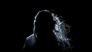 ডাইনি' সন্দেহে এক পরিবারের ৫ জনকে পিটিয়ে হত্যা, মরদেহে দেয়া হলো আগুন