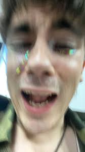 declan mckenna roach costume