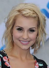 Once the hair cut is done then with the magic of today's styling products and tools, you can change your look on a whim. Cute Way To Style Short Hair Novocom Top