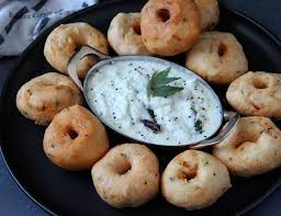 Kitchen Corner Try It Uzhunnu Vada Urad Dal Vada Food Processor Recipes Kerala Food Indian Food Recipes