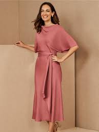 Let's start with just a civil wedding with just the legal wedding procedure. What To Wear To A Courthouse Wedding Couple Guests
