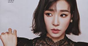 Tiffany Young ELLE HK December 2018