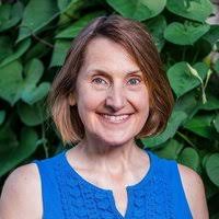 Debbie Rea (@TheGardenerWife)