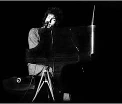 bob dylan playing piano singing ballad of a thin man during his 2nd set at the academy of music on february 24 196 bob dylan academy of music playing piano