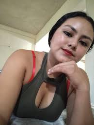 con poco dinero pero no es el de mis padres, le destape la alcancía a mi  hermano