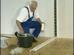 Le Pave De Verre Propose La Possibilite D Etre Bien Positionne En Different Combinaisons Dans Les Differentes Pieces De Votre M Avec Images Pave De Verre Brique Mur Brique