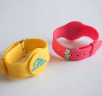 Customizable RFID / NFC Silicone Adjustable Wristband