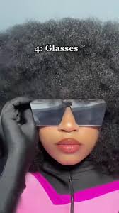 Garnet Working Out with Her Gloves