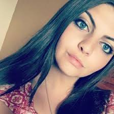 Julia Shull (supersweetjulia)