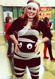 From turning their baby belly into a beer belly to recreating famous movie characters like juno, these women sure know how to keep that holiday spirit up. 37 Best Maternity Halloween Costumes
