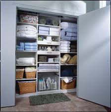 The delaney linen tower cabinet offers timeless style, quality and organization for your home. Linen Closet Eastchester Ny Contemporary Wardrobe New York By Transform Home Houzz Nz