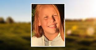 Linda Labarge's Instagram, Twitter & Facebook