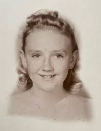 Gretchen Lucas's Instagram, Twitter & Facebook