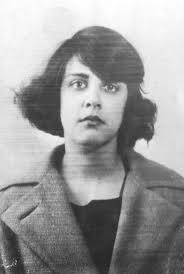 🧳 Bertha Chambers: Survivor of the Titanic Tragedy Born Bertha Griggs