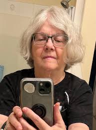 Nick's new haircut is disliked