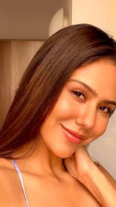 Dukh tere saare hi chka da🤎🫶🏻 @sonambajwa