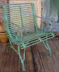 My four wrought iron chairs used to be ivory white when i got them for mother's day sometime in the last century. Corrigated Metal Search On Indulgy Com Vintage Outdoor Furniture Vintage Metal Chairs Country Style Furniture