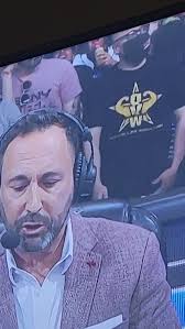 Group photo at Smackdown this Friday?