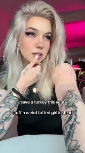 Tattooed Women: A Unique Perspective