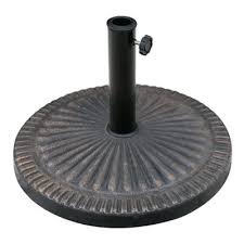 What's more, there are wheel equipped underneath the base, allowing you to conveniently move your umbrella anywhere in your outdoor. Top 14 Best Patio Umbrella Bases In 2020 Closeup Check