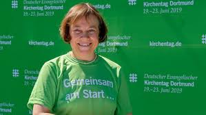 Das slw ist eine zeitgemäße organisation für menschen, die es im leben mit besonderen. Prases Kurschus Dortmund Macht Mut Evangelisch De