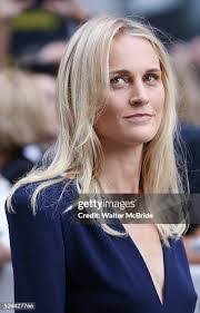 Joanne Mcbride's Instagram, Twitter & Facebook