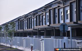 Let's take the b40 for example. Buying A House Should Not Land Buyer In Financial Difficulty Says Bank Negara Free Malaysia Today Fmt