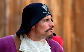 Starka scenkrafter i Kapten Kuling skapar hållbar tradition