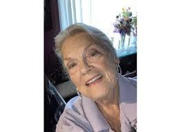 Gayle Cottrell's Instagram, Twitter & Facebook