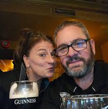 Time for Friday favourites! Share this week's favourite old Skool track 🎵